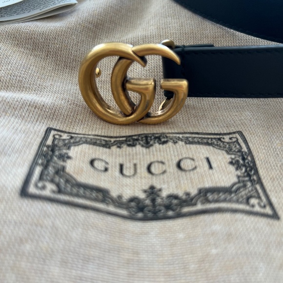 GUCCI belt